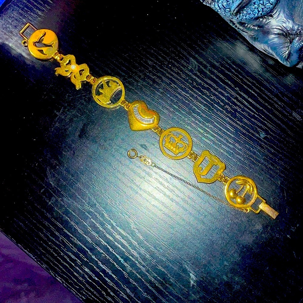 Juicy Couture gold bracelet *barely worn* RARE - Picture 2 of 3